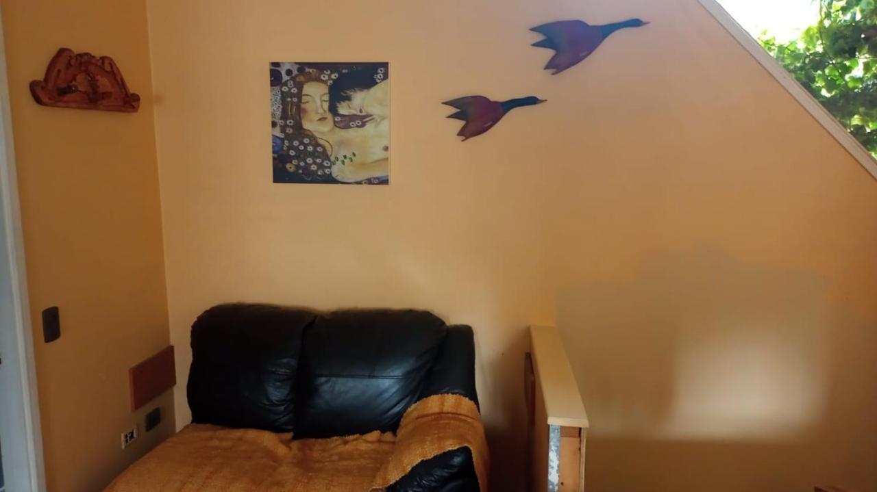 Cabanas Y Hostal Tepual 푸에르토몬트 외부 사진